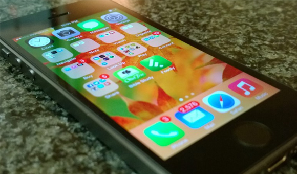 Source: http://venturebeat.com/2014/05/14/apples-next-iphones-may-pack-a-screen-resolution-of-1704-x-960/